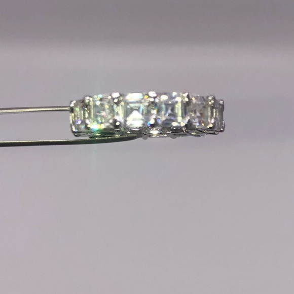 10ct Asscher Eternity Band - Picture 4 of 11